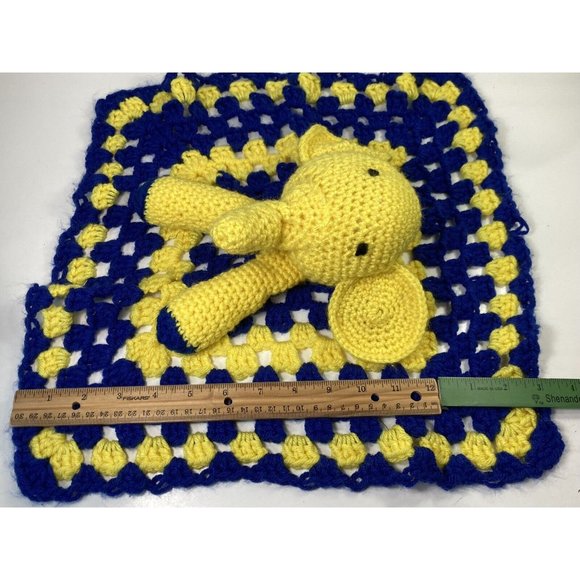 Vtg Handmade Crochet Elephant Lovey Security Blanket Baby Child Toy Blue Yellow - Picture 9 of 9